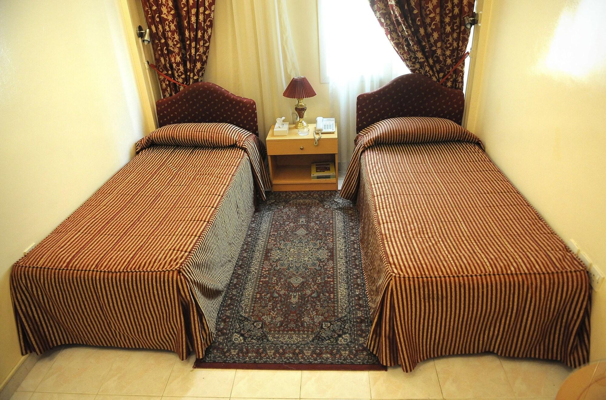 รอยัลตัน โฮเต็ล Hotel ดูไบ ภายนอก รูปภาพ